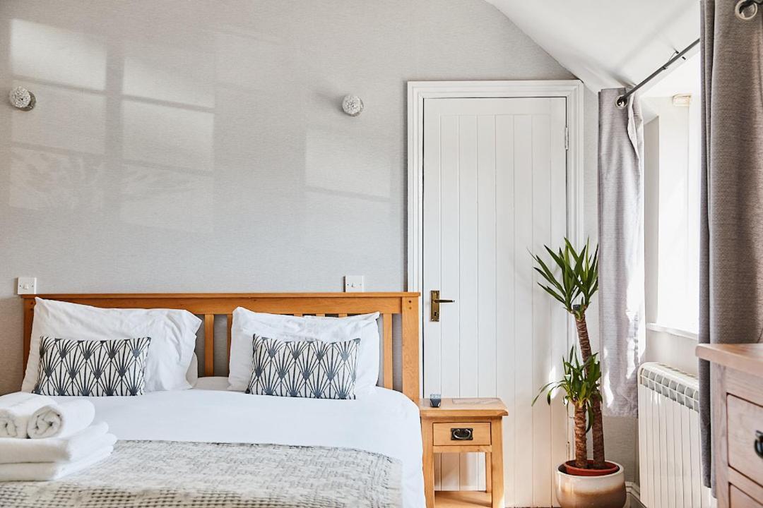 The Bucks Head Bed & Breakfast Carhampton Eksteriør bilde